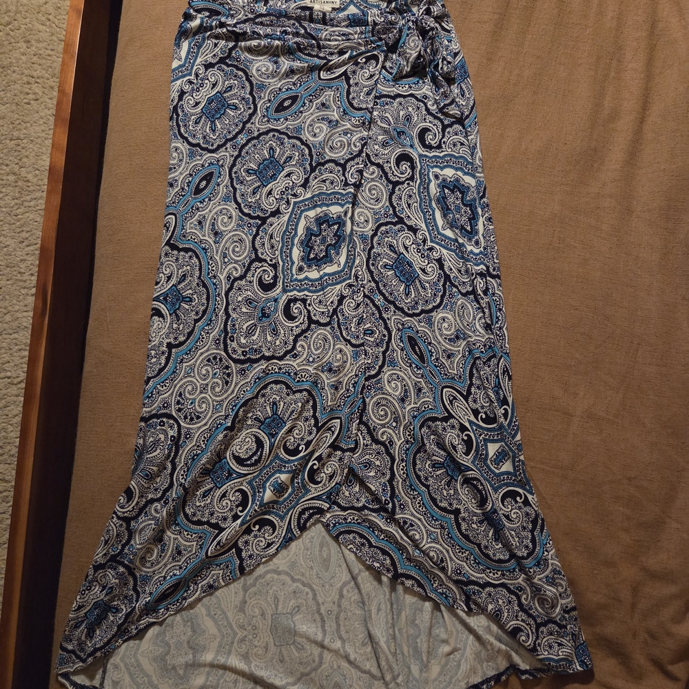 Artisan Ny High Low Skirt in Blue and White Paisley